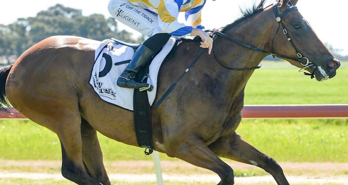 Oceanella Finally Breaks Her Maiden